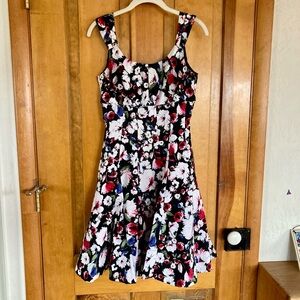 White House Black Market Floral Dress Size 6